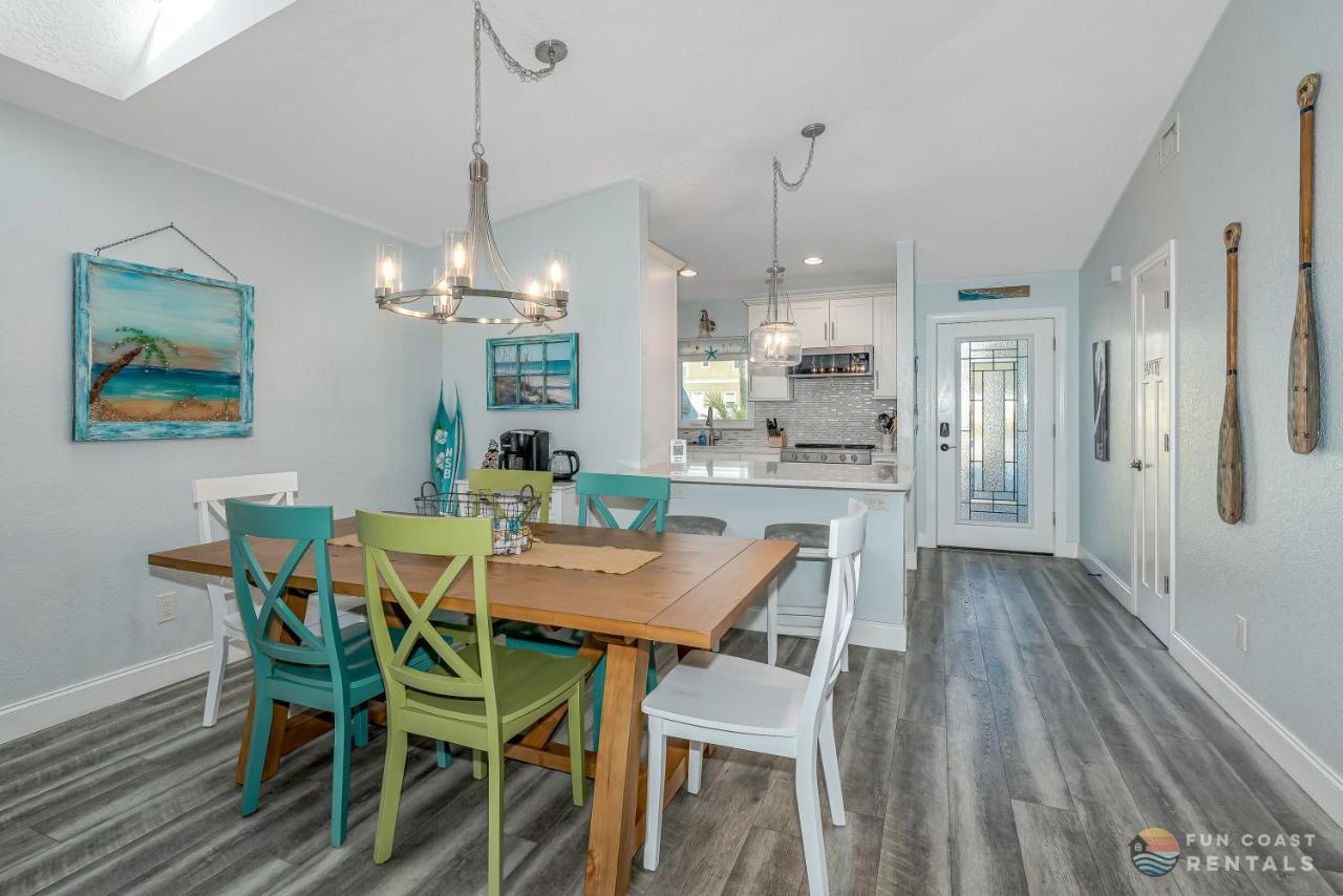Dog Friendly Home Wprivate Fenced Yard, Garage & Fire Pit Steps To The Beach! New Smyrna Beach Eksteriør bilde
