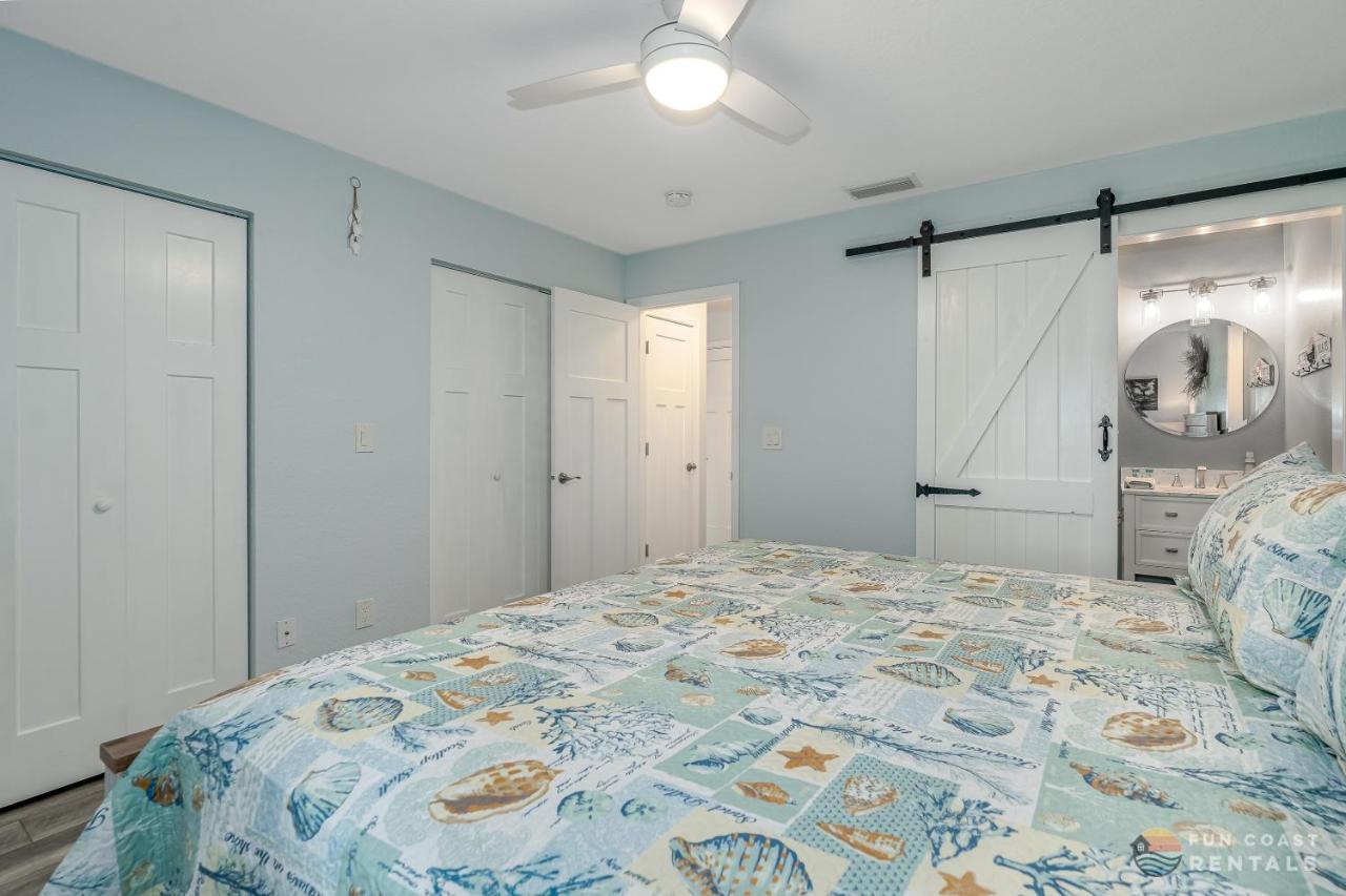 Dog Friendly Home Wprivate Fenced Yard, Garage & Fire Pit Steps To The Beach! New Smyrna Beach Eksteriør bilde
